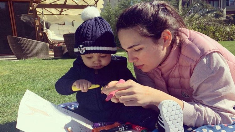 Buse Varol : Oyunculuk mesleğini yapanlar eğitimini almalı