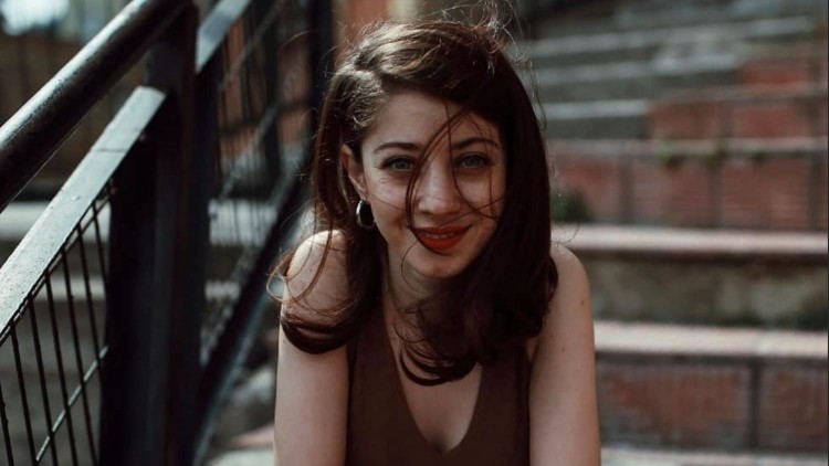 Büşra Cebeci: Her canı isteyenin 'serbest gazeteci' titrini kullanması sanıldığından çok daha tehlikeli