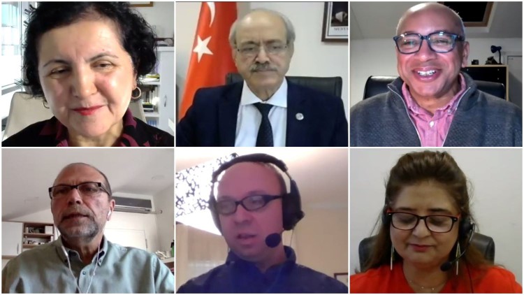 Dijital çağda iletişim eğitimi sempozyumu başladı