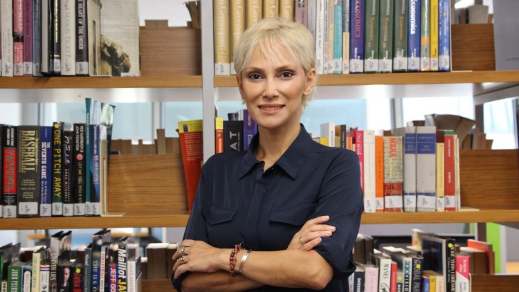 Doç. Dr. İpek Fatma Ertan: “Sektör profesyonellerinden oluşan bir eğitim kadrosuna sahibiz”