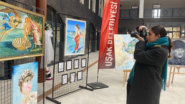 Ece Yıldırım: Cinsiyetçi yaklaşımlar gazetecilik mesleğinin en zor yanı