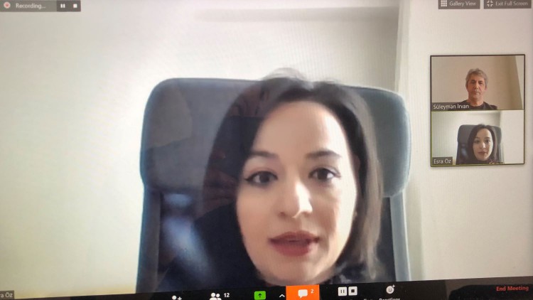 Esra Öz: Sağlığın PR'ı yapılmamalı