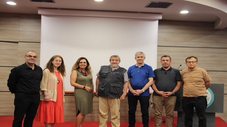 Üsküdar Üniversitesi Fotoğraf Yarışması jürisi toplandı