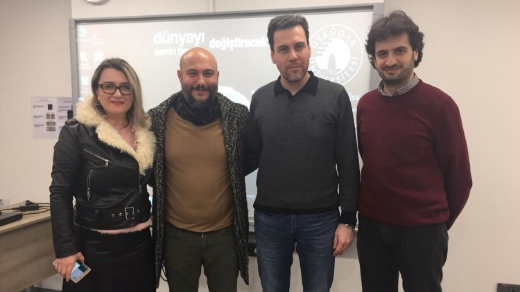 Gastronomi mekânlarının popüler kültürle ilişkisini tez konusu yaptı