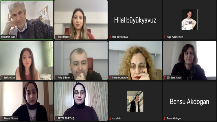 Gazetecilik Bölümü mezun öğrencileriyle buluştu