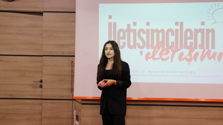 Üsküdar İletişim seminerinde iletişimcilerin iletişimi irdelendi