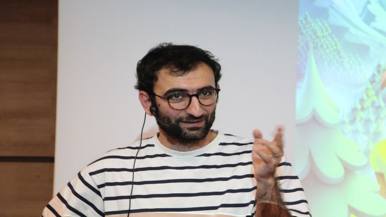İllüstratör Onur Karadağ Üsküdar İletişim’de öğrencilerle deneyimlerini paylaştı