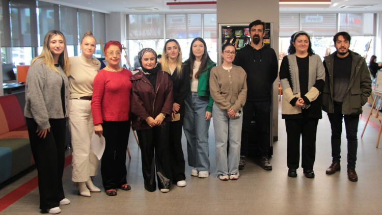 Sosyal sorumluluk projesinde yaşam deneyimleri kartlara taşındı