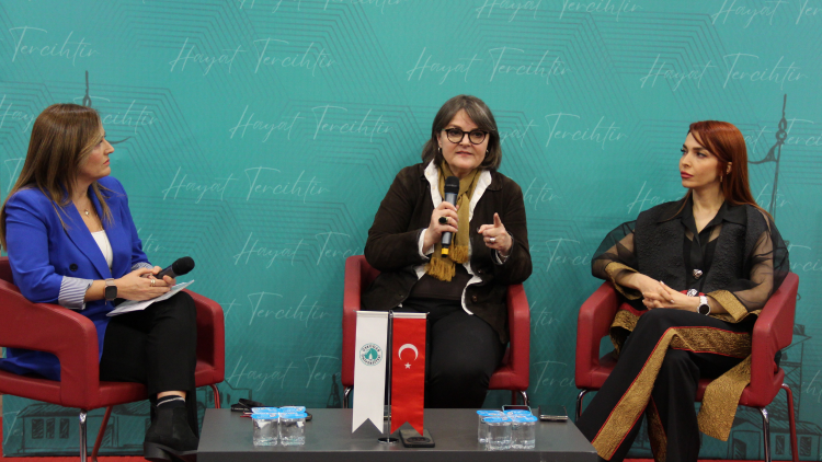 10 Ocak Çalışan Gazeteciler Günü panelinde kadın gazetecilerin sorunları konuşuldu