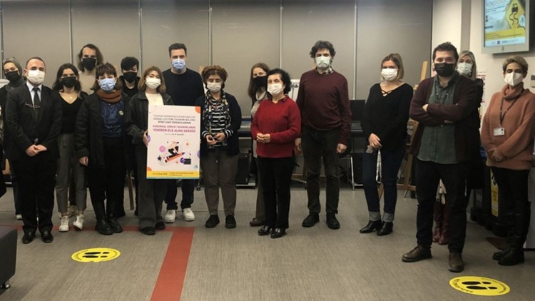 Kurumsal kimlik tasarımları sergisi açıldı