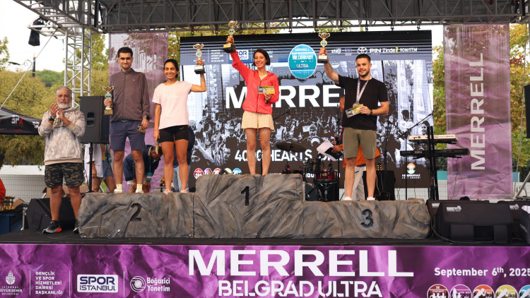 Kütüphane uzmanımız Aliye Rabia Sönmez Ultra Maraton'da birinci oldu