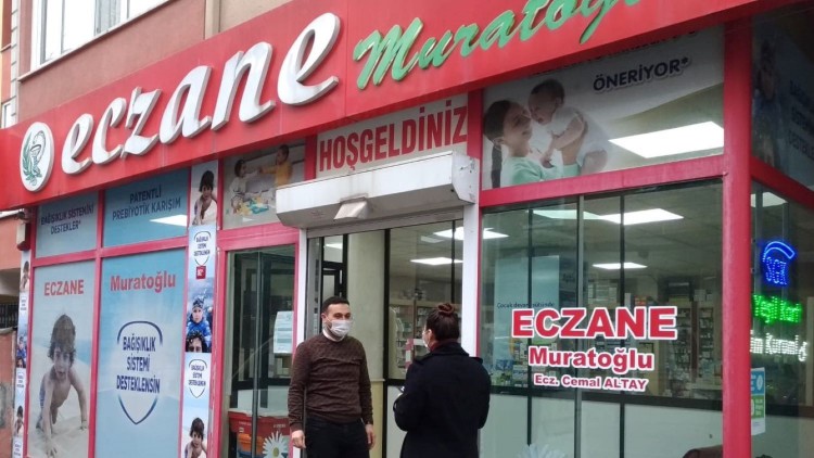 Merdiven altı maskecilik yeni iş alanı haline geldi