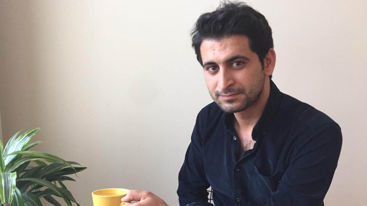 Servet Oğuzyer: Tiyatro topluma ayna tutar