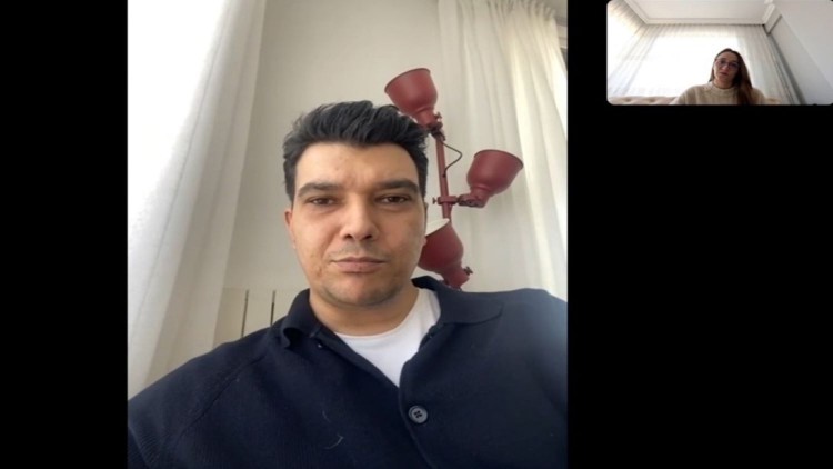 Ozan Gündoğdu: “Podcast gazetecilere daha özgür bir alan sunuyor”