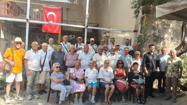 Prof. Dr. Süleyman İrvan: “İnternetle birlikte gazeteciliğin etik sorunları arttı”