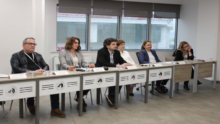 Sempozyumun 22. oturumunda dijital çağda sinema, toplum ve gündelik hayat konuları ele alındı