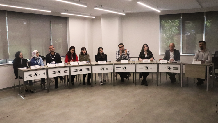 İFİG Sempozyumunun 25. oturumunda  dijital çağda halkla ilişkiler ve reklam çalışmaları paylaşıldı