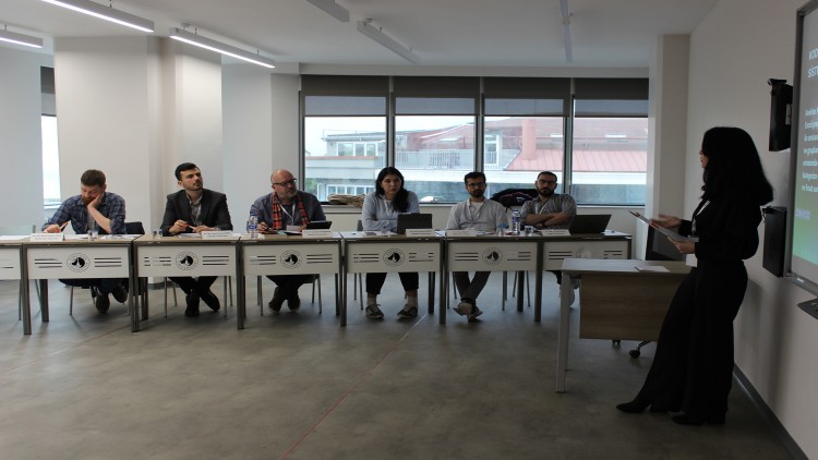 Sempozyumun 32. oturumunda dijital çağda sinema ve dijital platformların yükselişi irdelendi