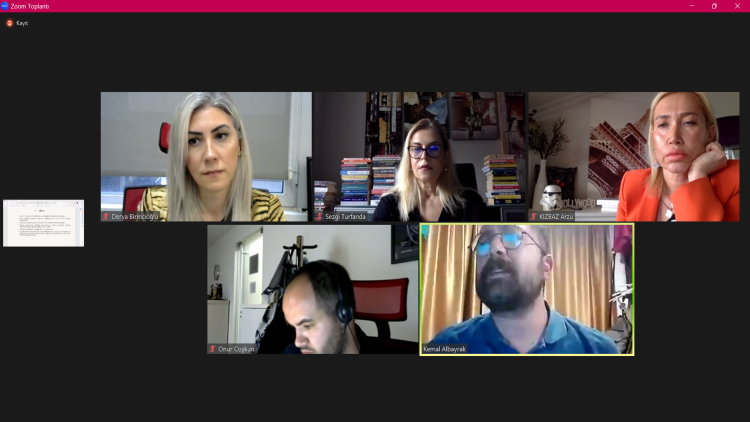 Sempozyumun 55. oturumunda dijital kapitalizm çağında medya ve tüketim konuları ele alındı