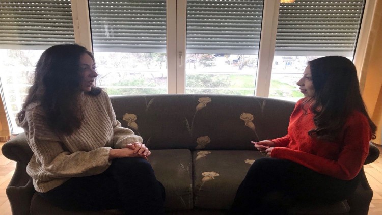 Simge Hançer: Haber metinleri uzmanlar tarafından çevirilmeli