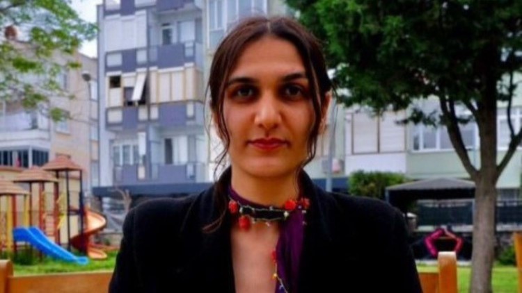 Songül Karadeniz: Serbest gazetecilikte dijital becerilerinizin çok yönlü olması gerekir