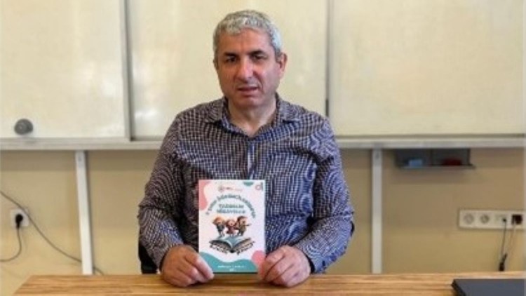 “Teknoloji öğretmenin rolünü rehberlik eden bir konuma taşıyor”