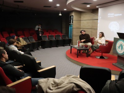 Belgesel film gösterimi yapıldı. Ubıh dilini konuşan son kişi olan Tevfik Esenç'in ölmesiyle beraber bir dilin yok olma hikayesi anlatıldı.