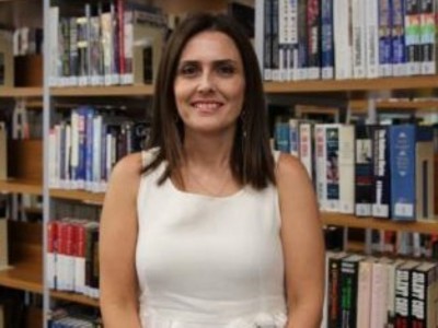 Üsküdar üniversitesi İletişim Fakültesi'nden Doç. Dr. Gül Esra Atalay ile akademisyenlik üzerine röportaj yaptık.