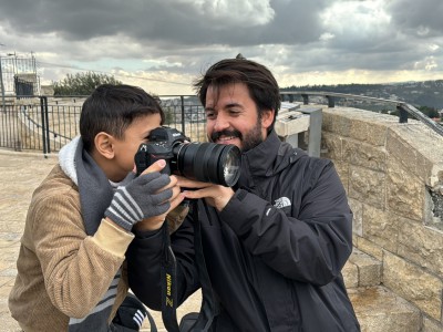 Filistin’de bulunan  Anadolu Ajansı video muhabiri Arif Murat Kayacan, bizlere bölge hakkında açıklamalarda bulundu. 