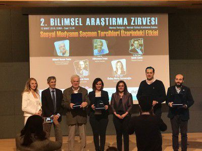 Reklam Tasarım ve İletişim öğrencilerinin kurmuş olduğu Stratejik Araştırma ve Geliştirme kulübü İlimer paydaşlığında yapıldı