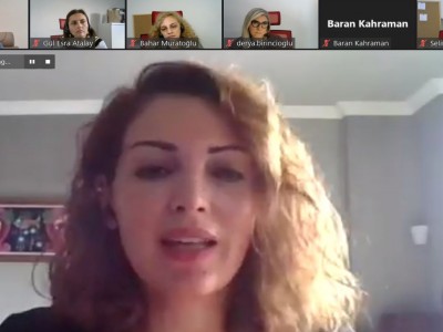 Gazeteci Nagehan Alçı, Üsküdar Üniversitesi İletişim Fakültesi Gazetecilik Bölümü tarafından düzenlenen söyleşide Afganistan izlenimlerinden bahsetti.