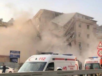 Kağıthane'de öğrenci yurduna sabahın dördünde yıkım ekipleri geldi