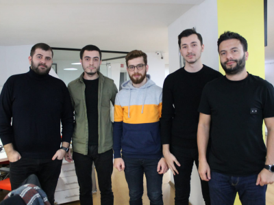 Türkiye’nin en çok ziyaret edilen teknoloji haber sitelerinden Shiftdelete.net’in arkasındaki ekiple bir araya geldik.