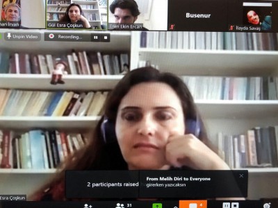 Üsküdar İletişim’de gerçekleşen çevrim içi söyleşide koronirüs günlerinde gazetecilik konuşuldu