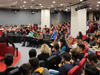 Üsküdar İletişim'de yeni medyada gazetecilik konuşuldu