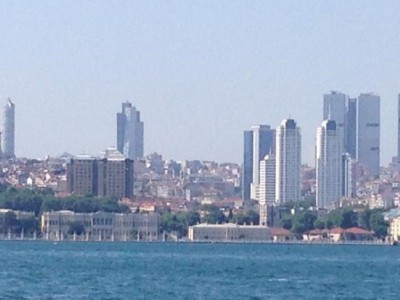 Yabancılara konut satışı artarak devam ediyor.