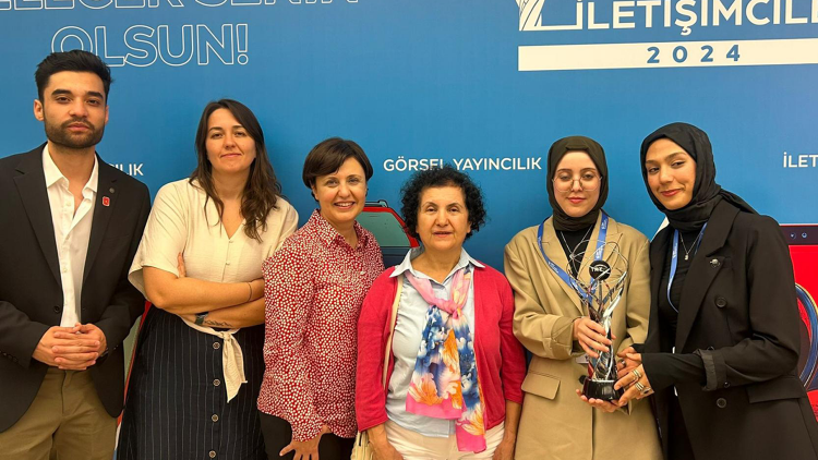 TRT Geleceğin İletişimcileri Yarışması'ndan Üsküdar İletişim’e ikincilik ödülü