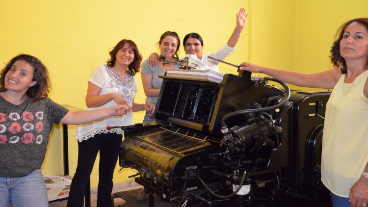 Tunceli EMEK gazetesi sahibi Hüsniye Karakoyun'dan gazetecilik dersleri