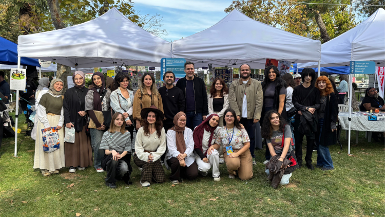 Üsküdar ÇİFA öğrencileri Kadıköy Çizgi Festivali'nde eserlerini sanatseverlerle buluşturdu