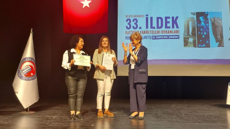 Üsküdar Gazetecilik zirvede: İLEDAK akreditasyonu yenilendi