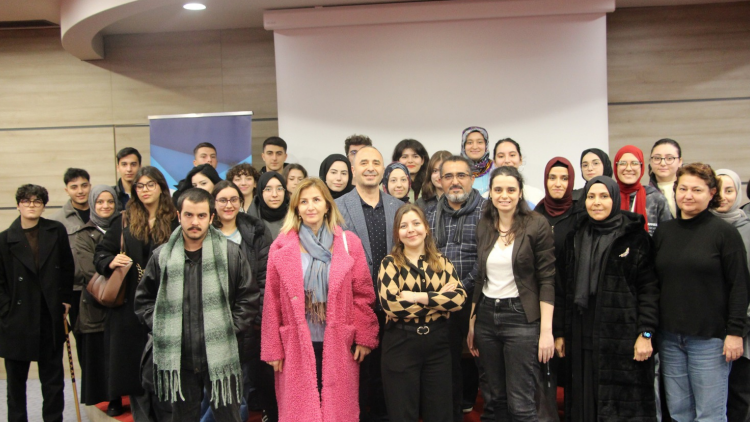 Üsküdar İletişim'de, tasarım dünyasında yapay zekâ konuşuldu