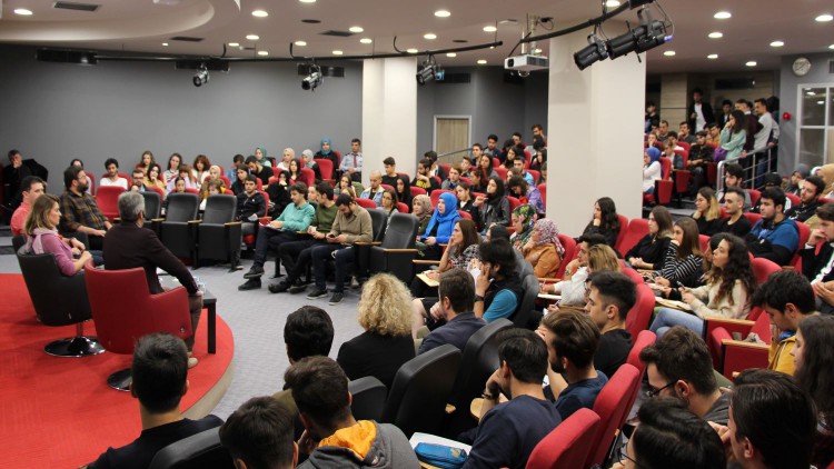 Üsküdar İletişim'de yeni medyada gazetecilik konuşuldu