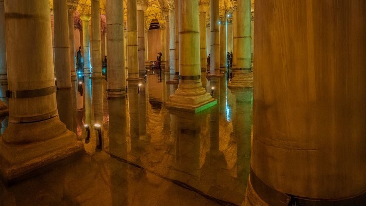 Yerebatan Sarnıcı: Medusa’nın gölgesinde İstanbul’un su hafızası