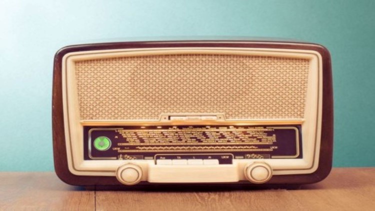 Yerel radyo gerçeği: Bir anons bir lira