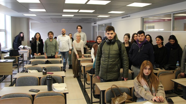 Yunus Baran, Halkla İlişkiler ve Tanıtım öğrencilerine marka stratejilerini anlattı