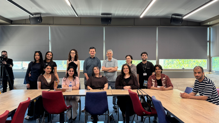 Bradford Üniversitesi öğrencileri Üsküdar İletişim’den yaz okulu dersleri aldı